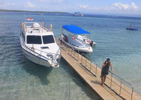 lembongan harbour, bts fast boat in lembongan, lembongan fast boat, lembongan transfe, lembongan beach