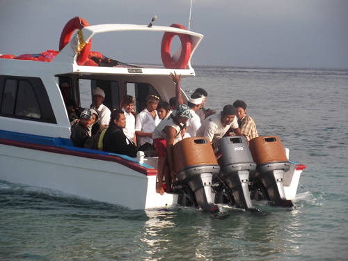 dwi manunggal fast boat, trip to nusa penida, nusa penida transfer, lembongan fast boats